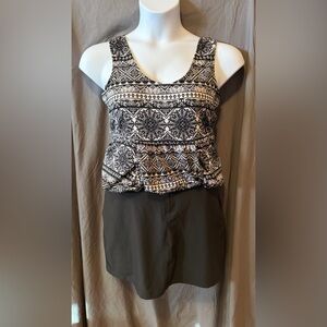 Eddie Bauer Black Women's Skorts. Hiking.